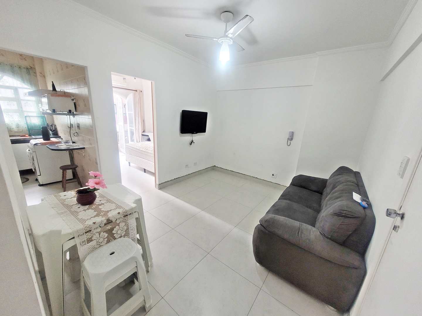 Apartamento à venda com 1 quarto, 40m² - Foto 6