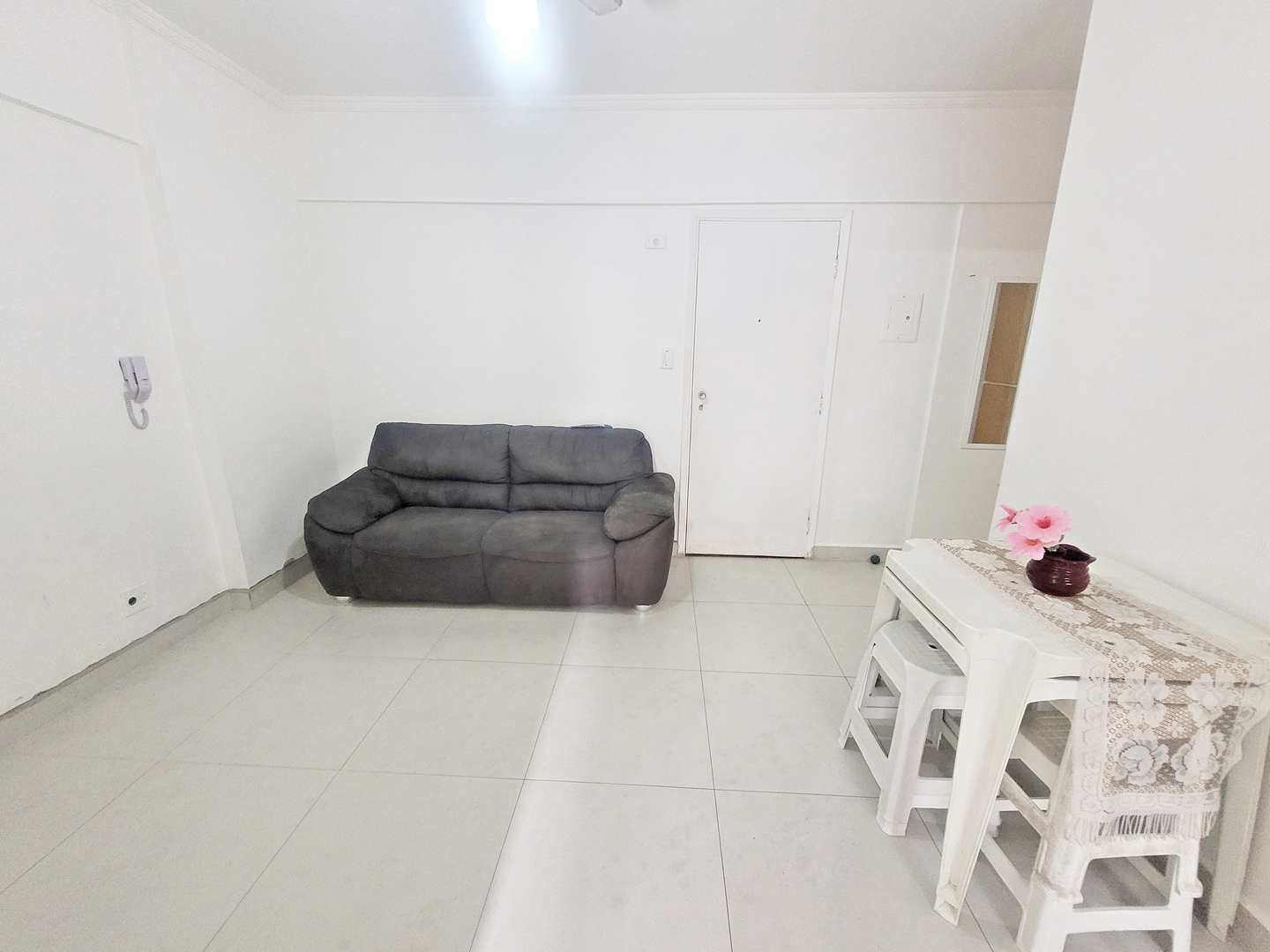 Apartamento à venda com 1 quarto, 40m² - Foto 5