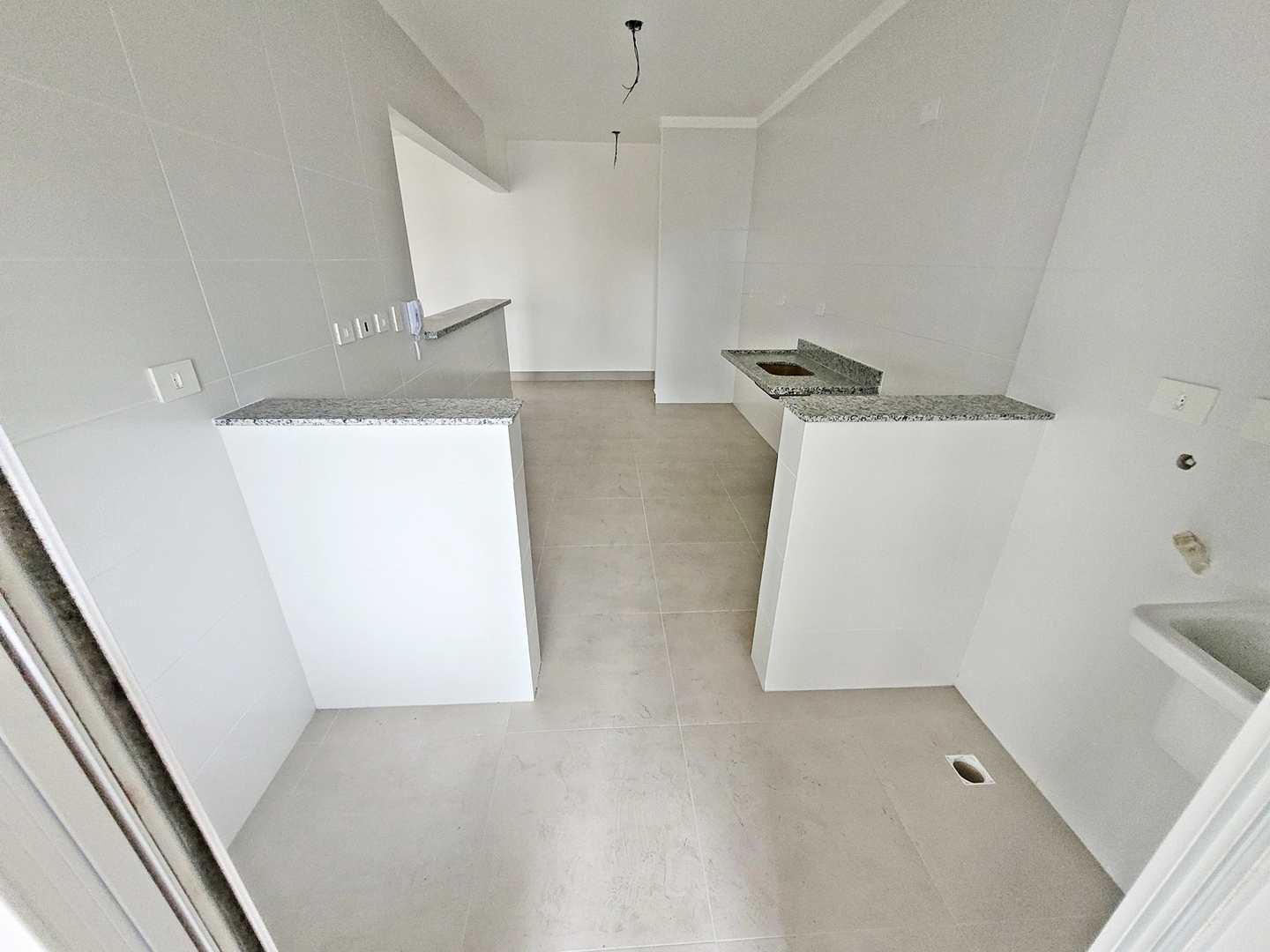 Apartamento à venda com 2 quartos, 77m² - Foto 17