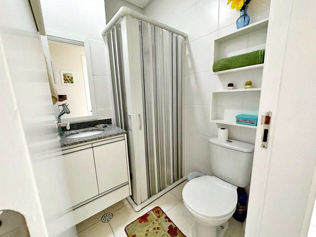 Apartamento à venda com 2 quartos, 62m² - Foto 19