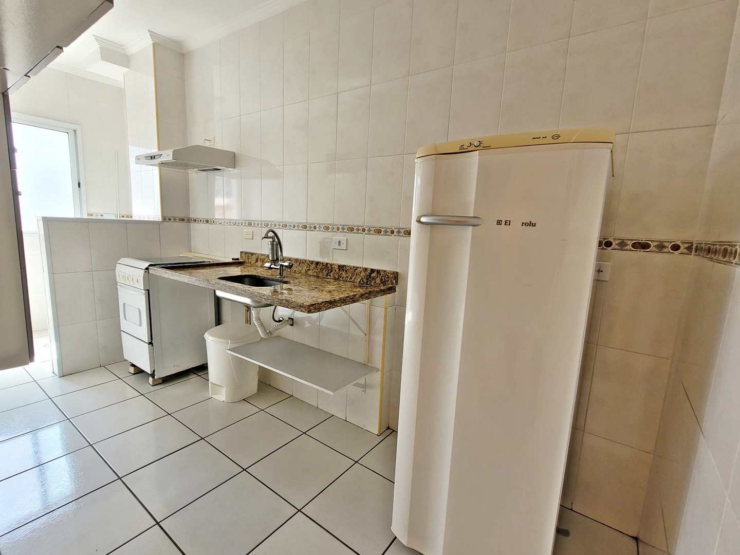 Apartamento à venda com 2 quartos, 57m² - Foto 11