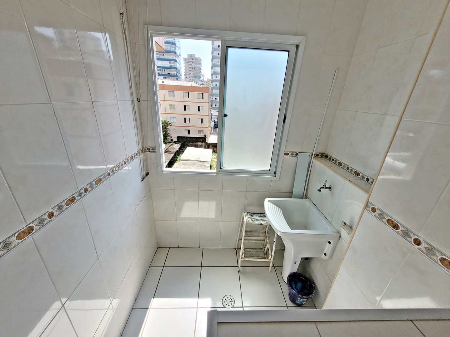 Apartamento à venda com 2 quartos, 57m² - Foto 13