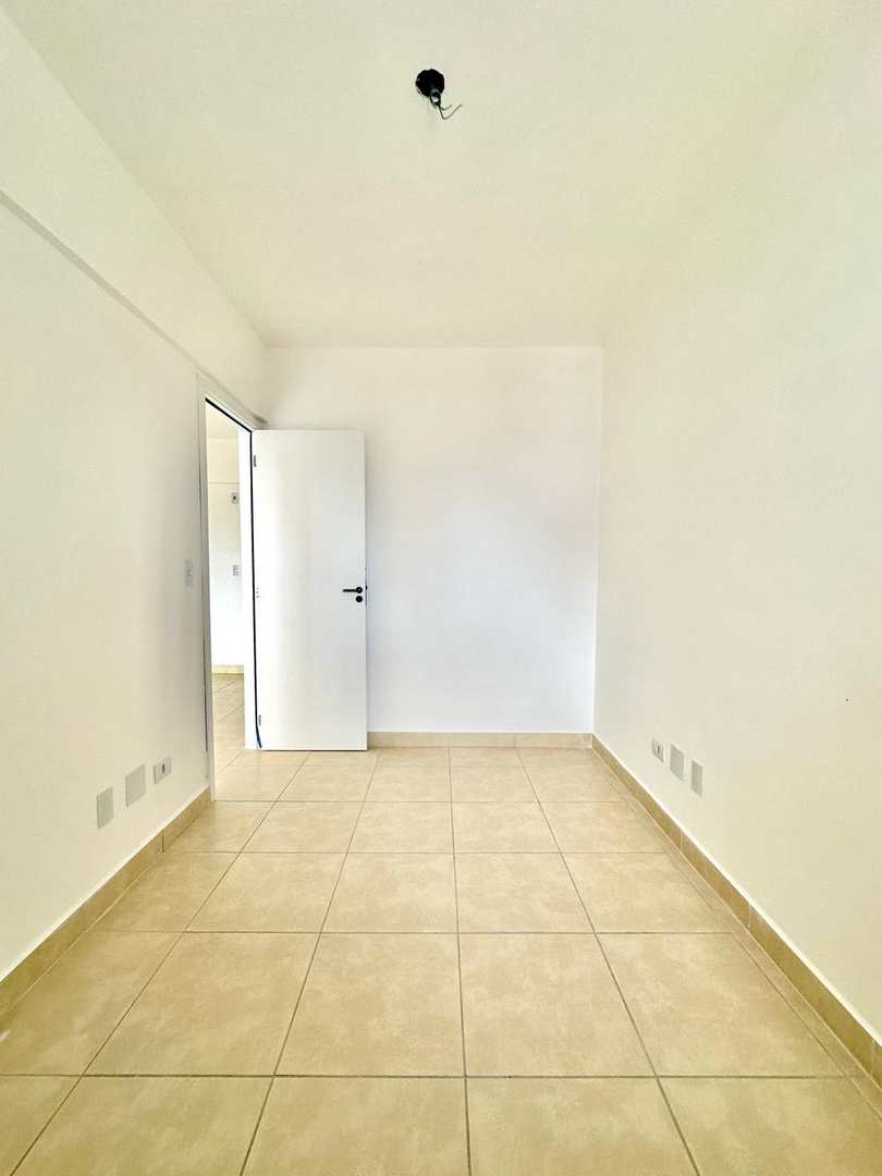 Apartamento à venda com 1 quarto, 45m² - Foto 12