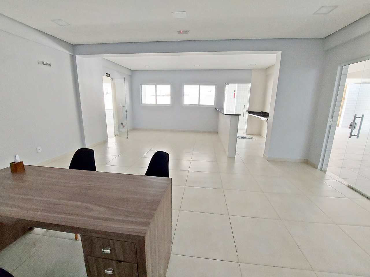 Apartamento à venda com 2 quartos, 80m² - Foto 26