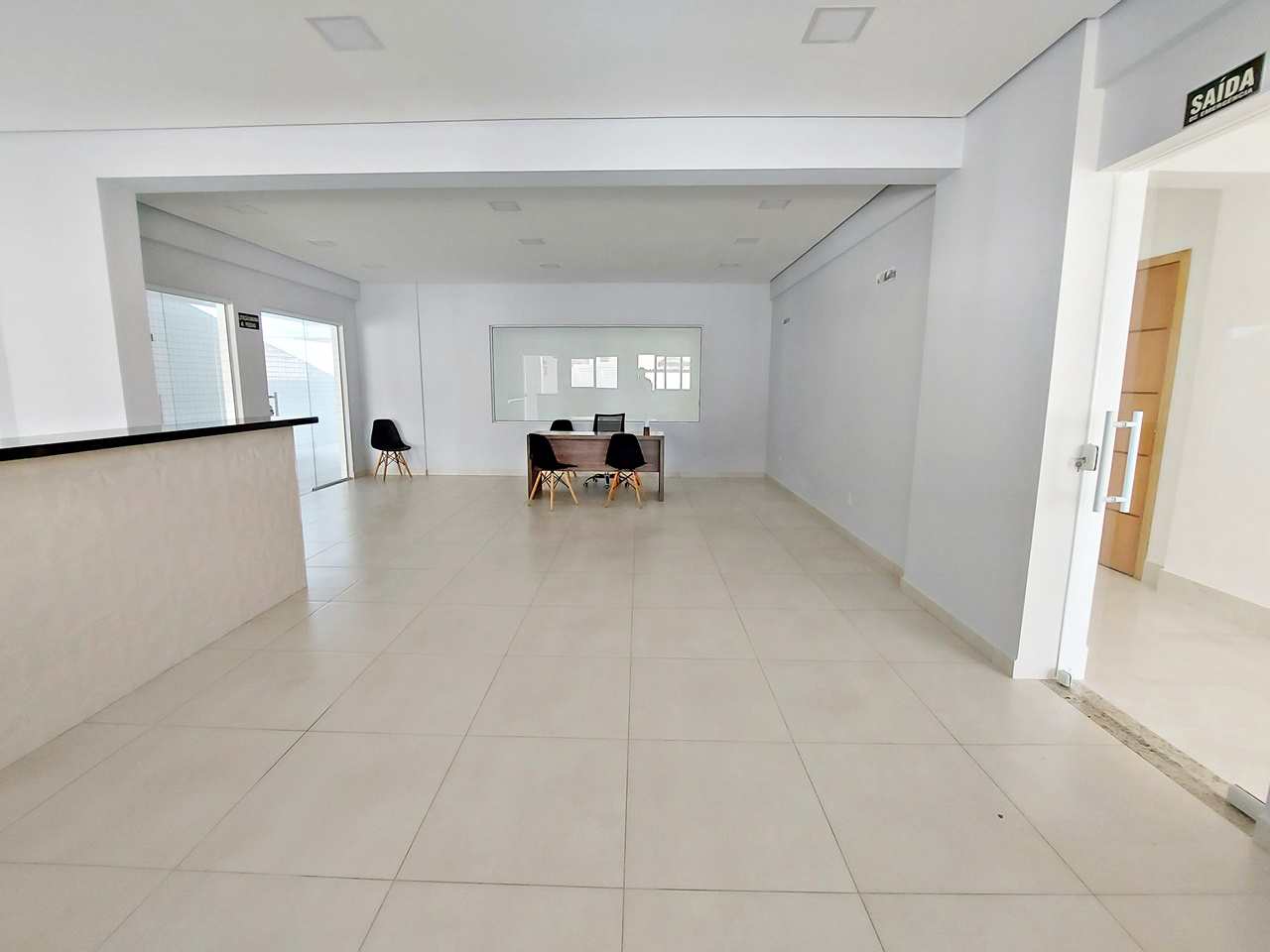 Apartamento à venda com 2 quartos, 80m² - Foto 27