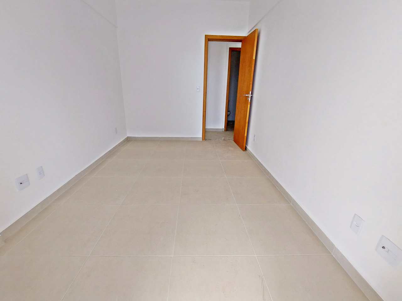 Apartamento à venda com 2 quartos, 80m² - Foto 17