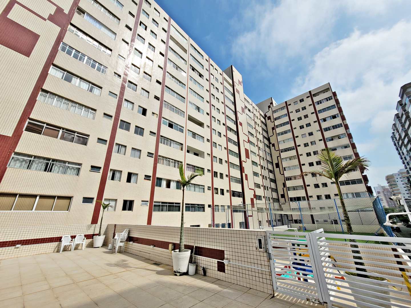 Apartamento à venda com 1 quarto, 40m² - Foto 1