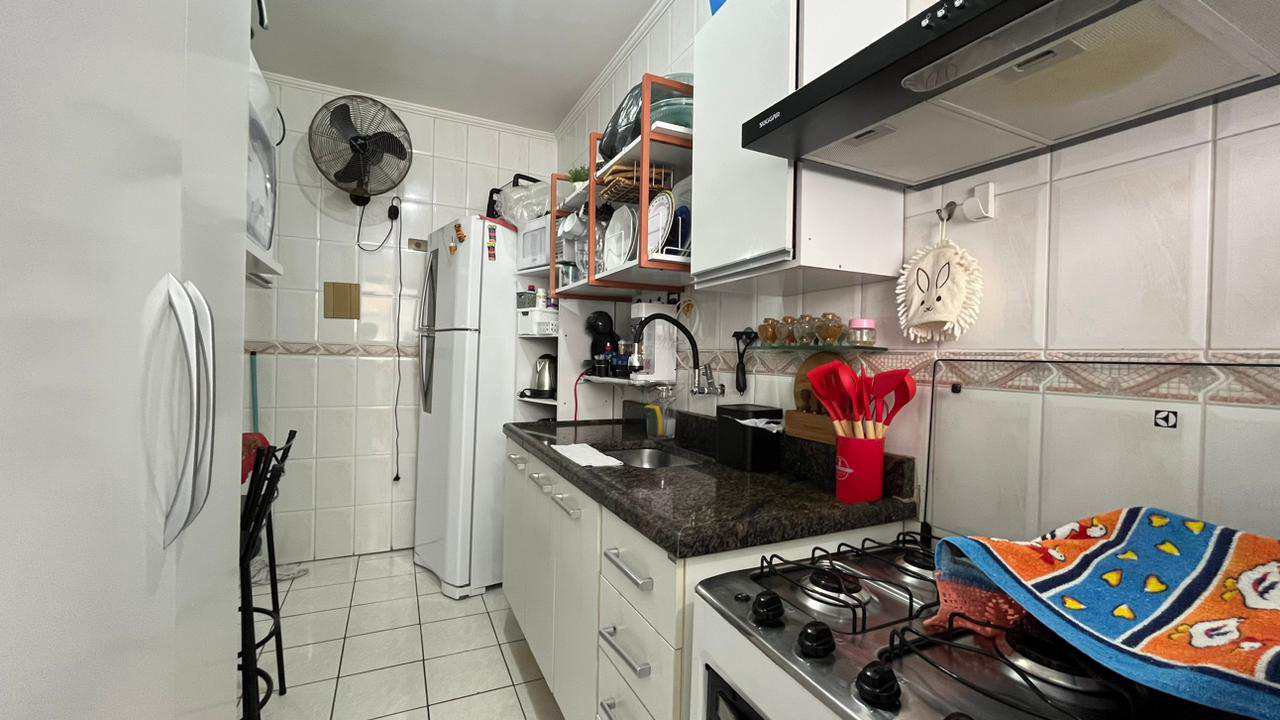 Apartamento à venda com 1 quarto, 45m² - Foto 15