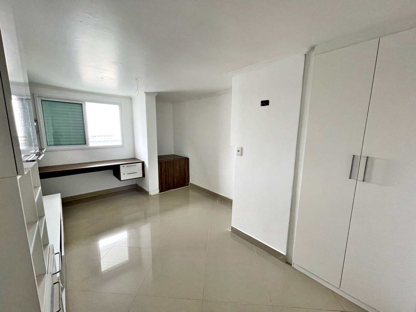 Apartamento à venda com 4 quartos, 164m² - Foto 22