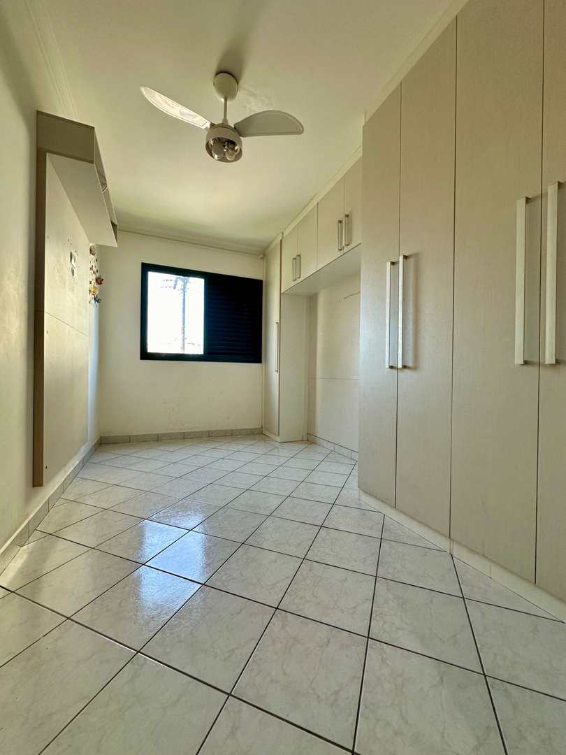 Apartamento à venda com 2 quartos, 65m² - Foto 14