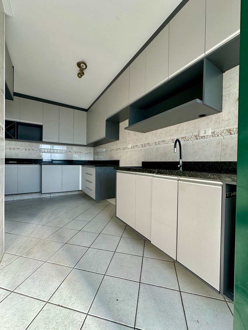 Apartamento à venda com 2 quartos, 65m² - Foto 12