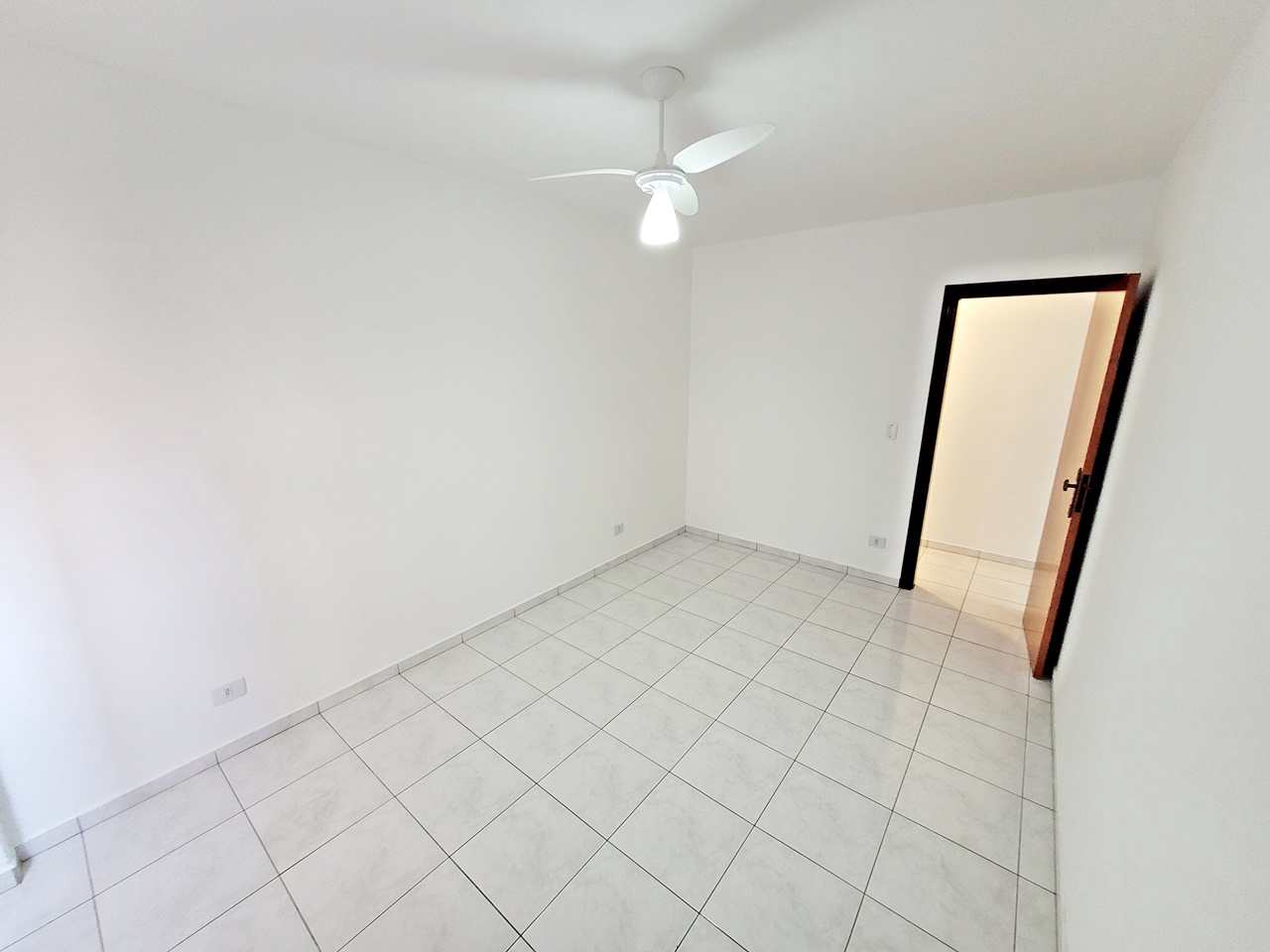 Apartamento à venda com 2 quartos, 96m² - Foto 14