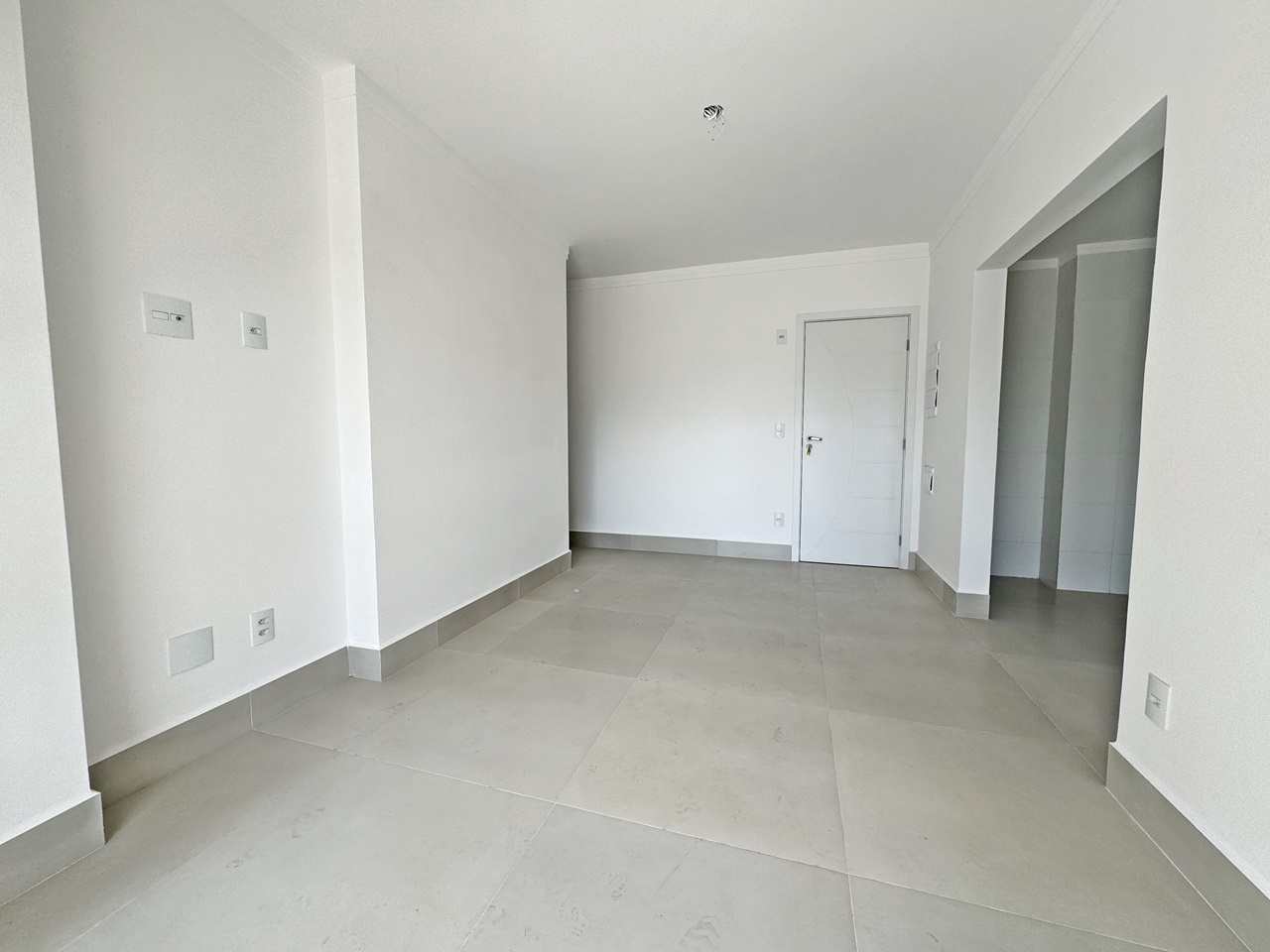 Apartamento à venda com 3 quartos, 109m² - Foto 6