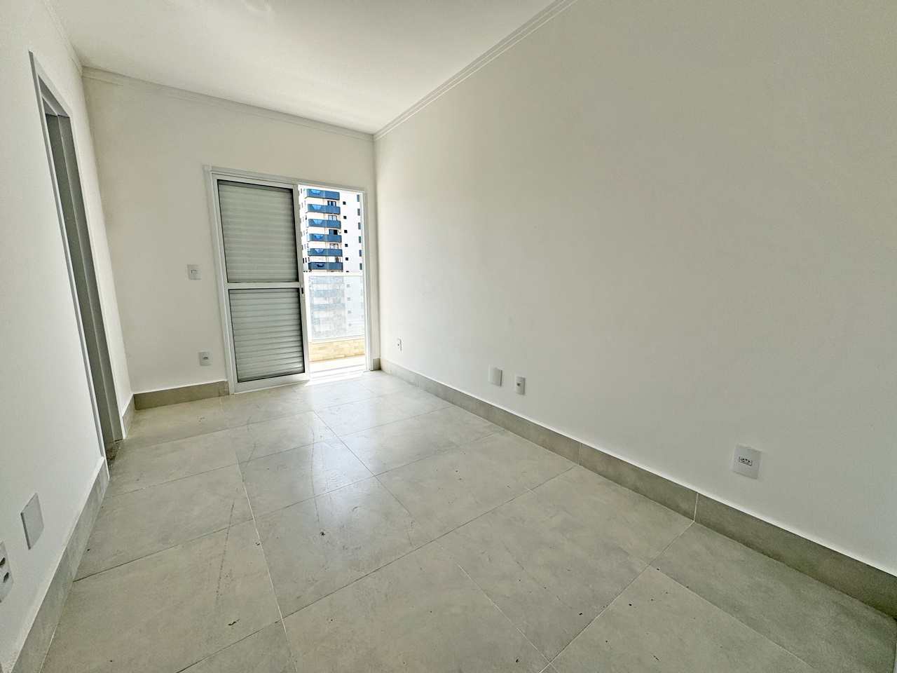 Apartamento à venda com 3 quartos, 109m² - Foto 19