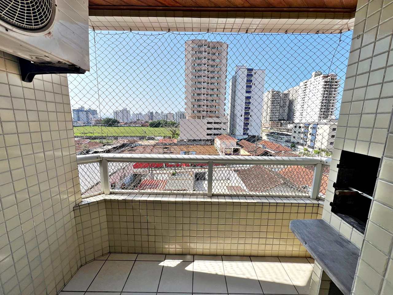 Apartamento à venda com 2 quartos, 70m² - Foto 9