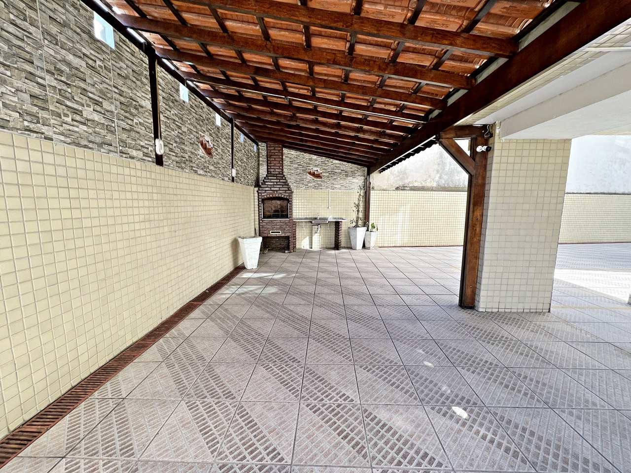 Apartamento à venda com 2 quartos, 70m² - Foto 26