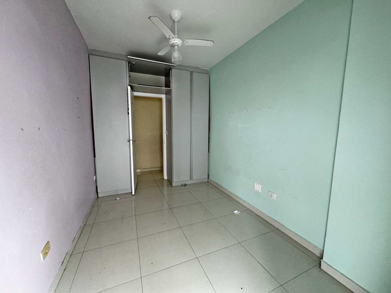 Apartamento à venda com 2 quartos, 65m² - Foto 12