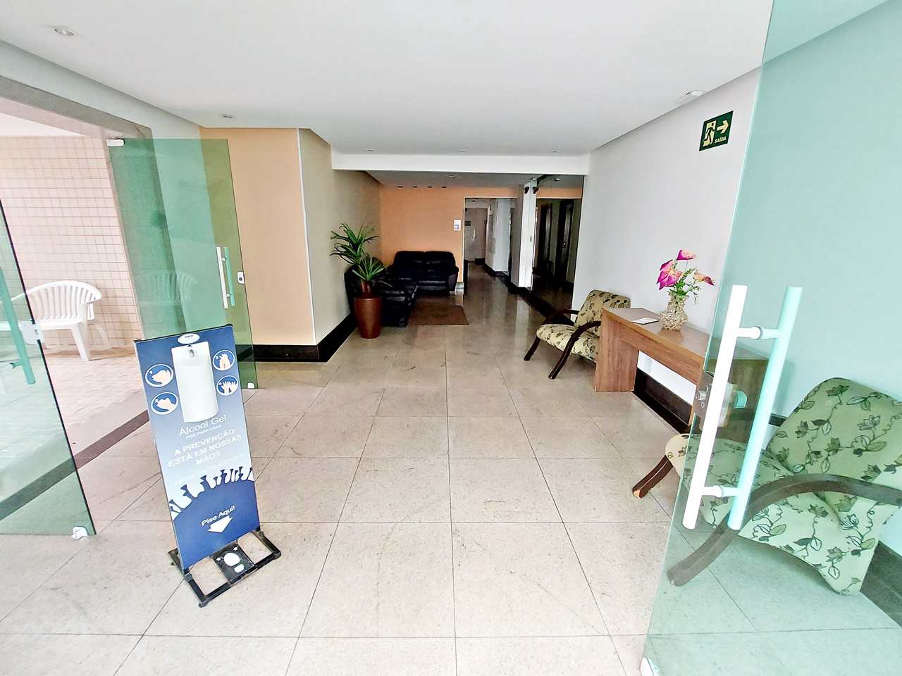 Apartamento à venda com 1 quarto, 48m² - Foto 3