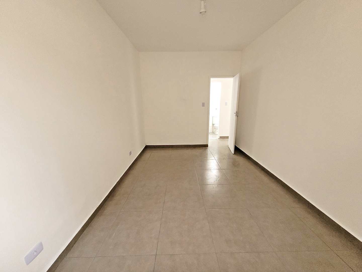 Apartamento à venda com 1 quarto, 42m² - Foto 8