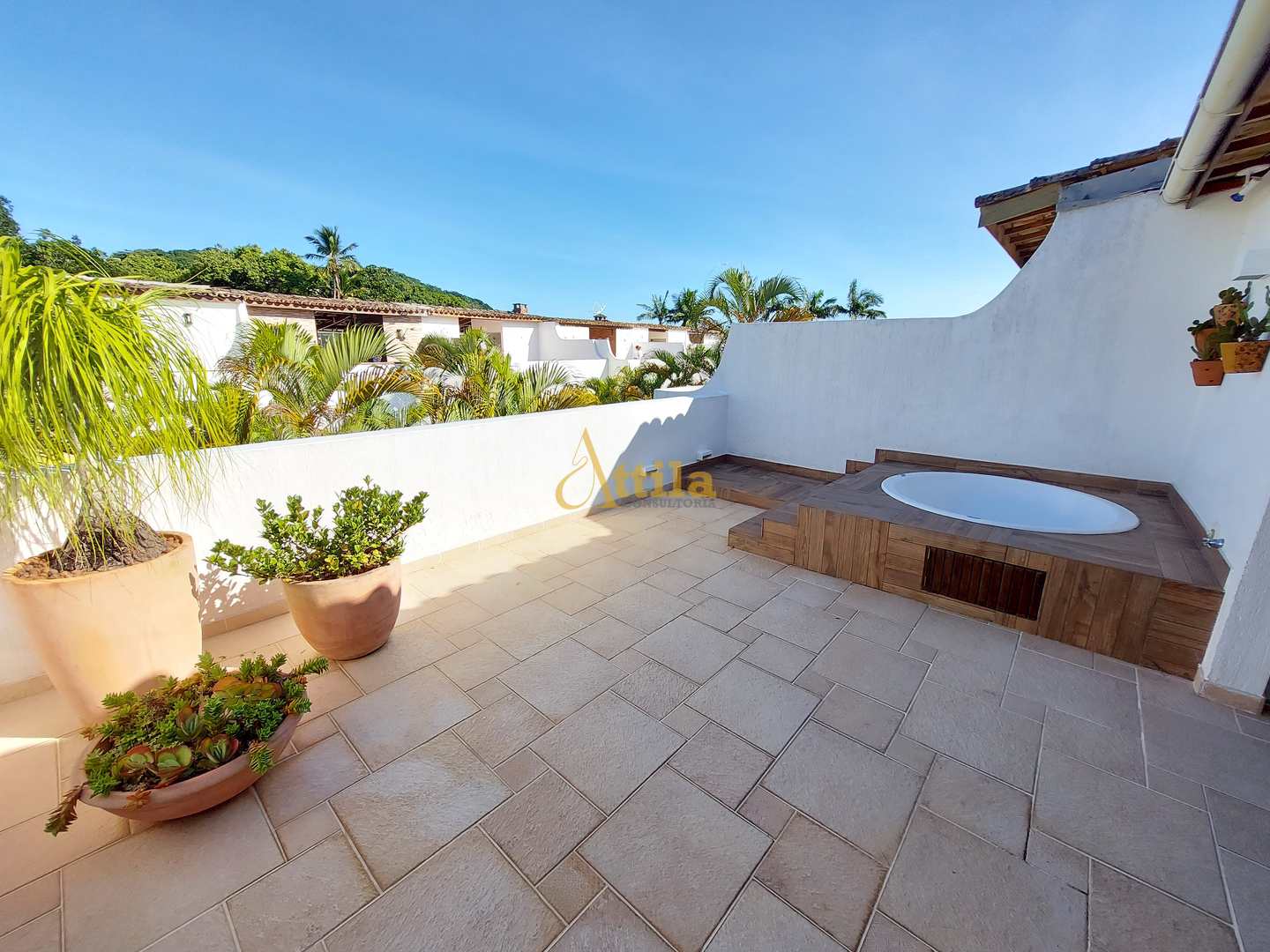 Casa de Condomínio com 3 quartos, Enseada, Guarujá - R$ 1 mi, Cod: 4640