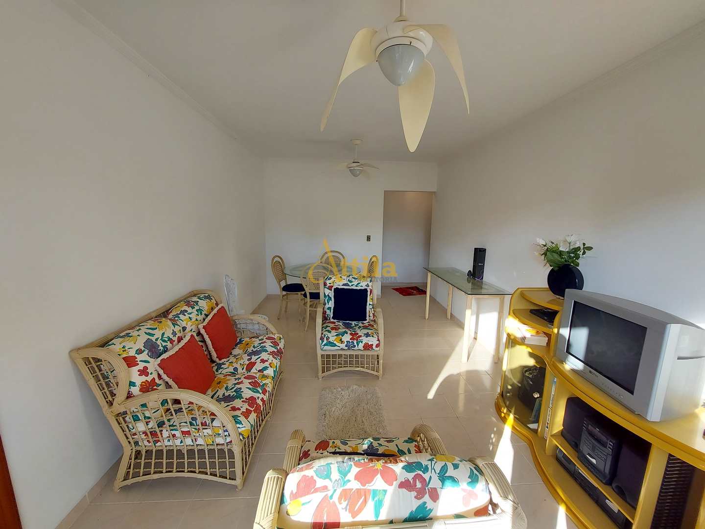 Apto 3 dorms., lazer, sacada, 2 vagas, Enseada