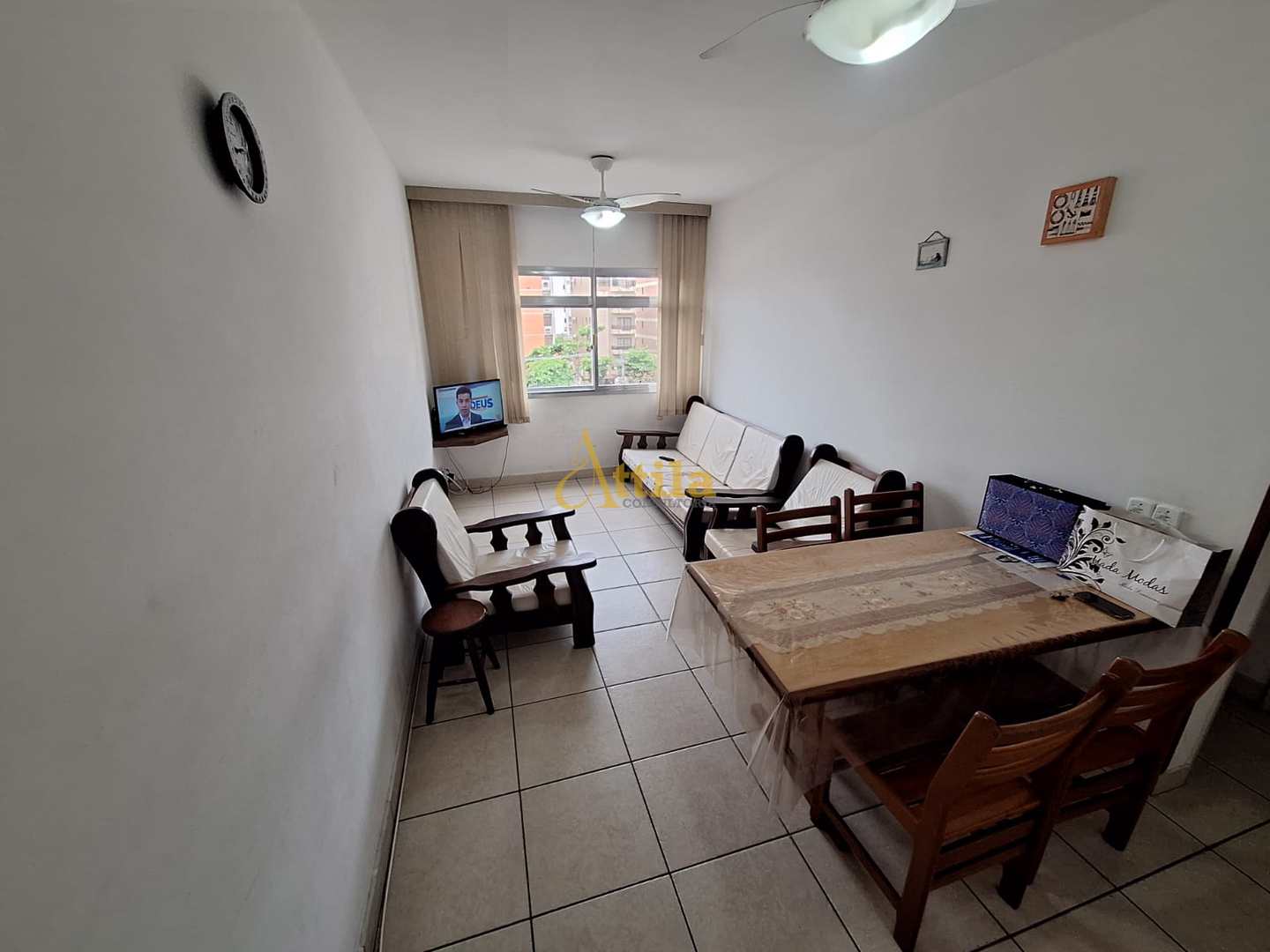 Apto 1 dorm., + 1 opcional, elevador, lado praia, 1 vaga
