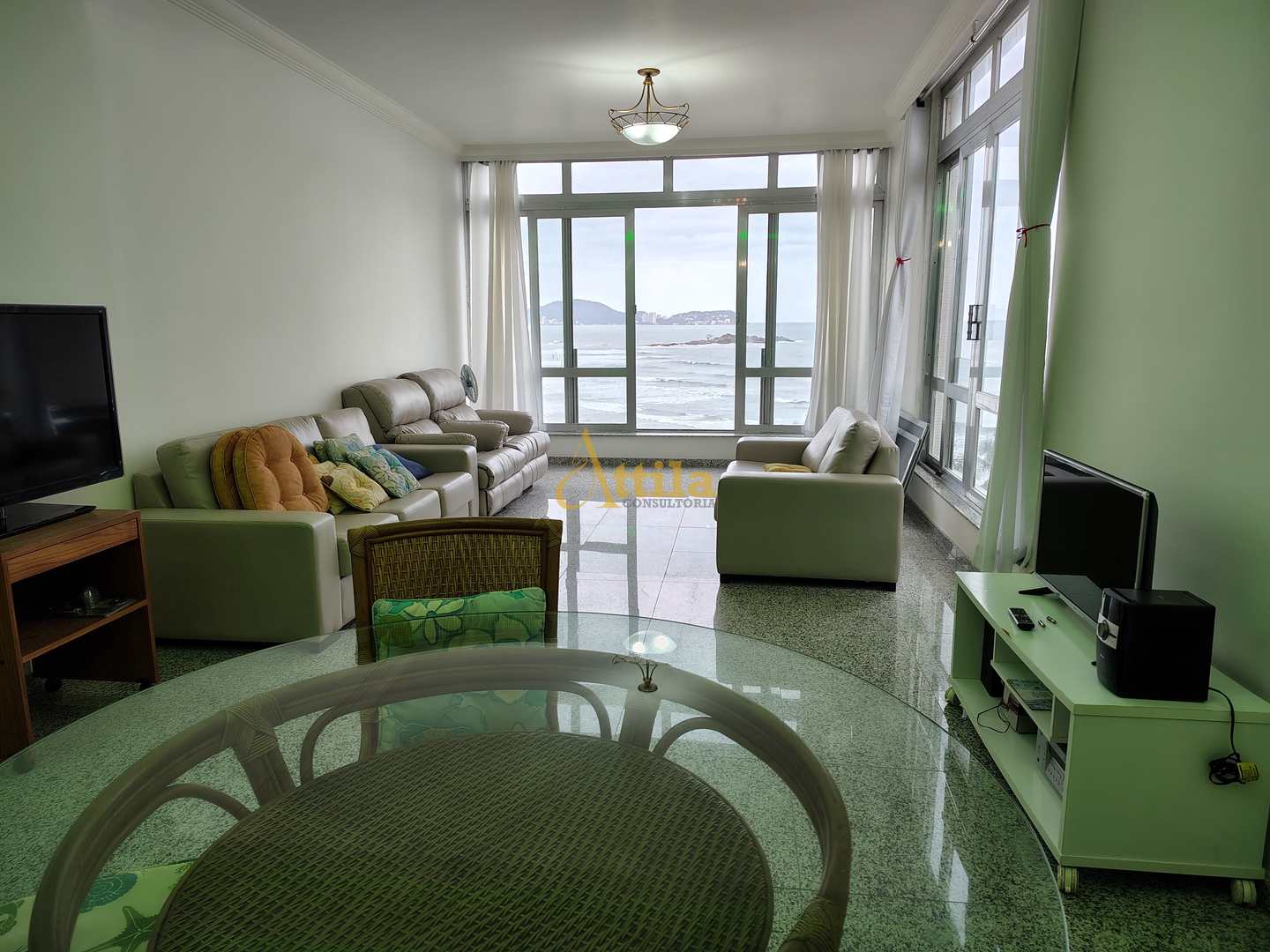 Apto 4 dorms., vista mar, Pitangueiras, 1 vaga