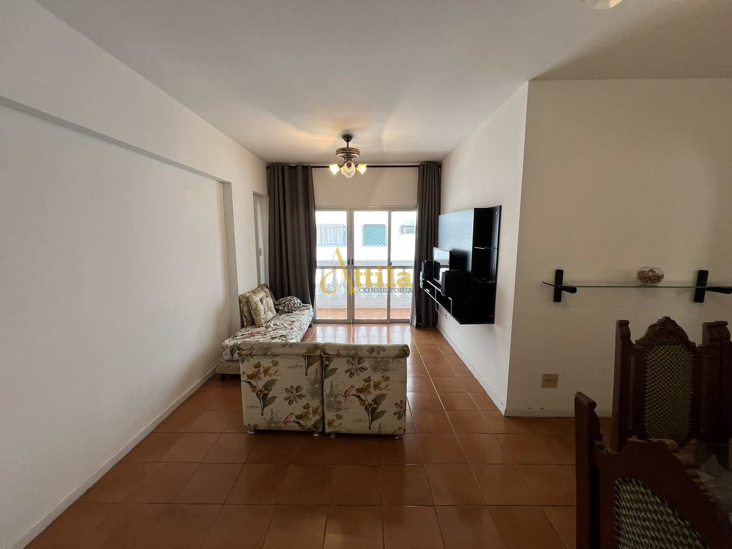Apto 2 dorms., sacada, 1 vaga, lazer, Enseada