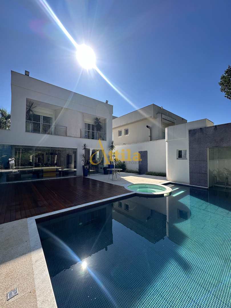 Casa de alto padrão com 7 suítes - Módulo 19 - Riviera