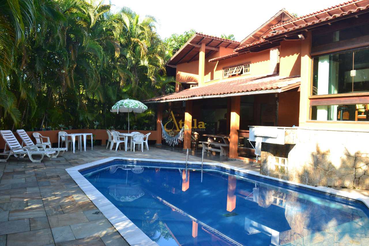 Casa de alto padrão com 5 suítes - Módulo 26 - Riviera