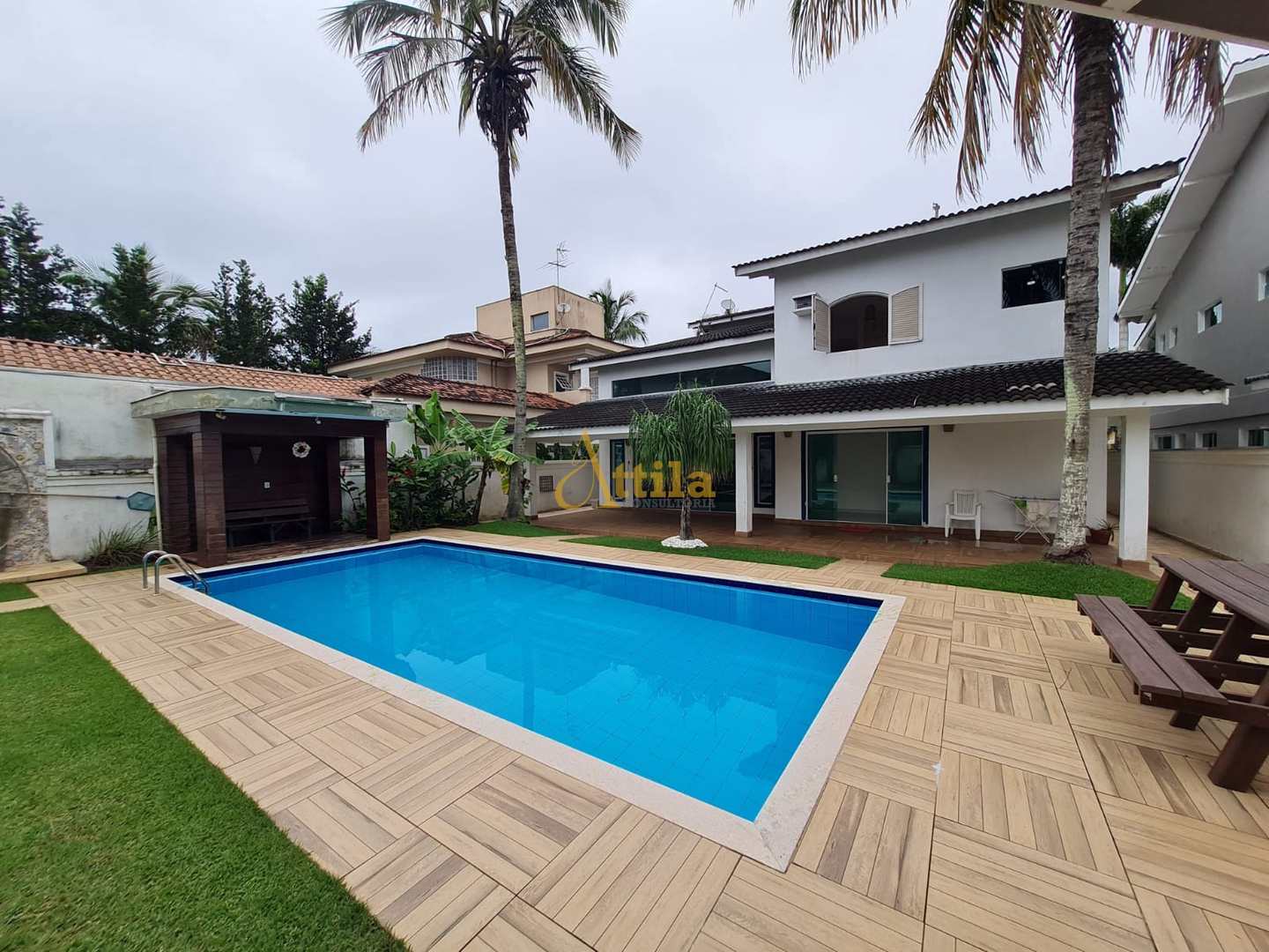 Casa de Condomínio com 4 quartos, Jardim Acapulco, Guarujá - R$ 2.9 mi, Cod: 6605