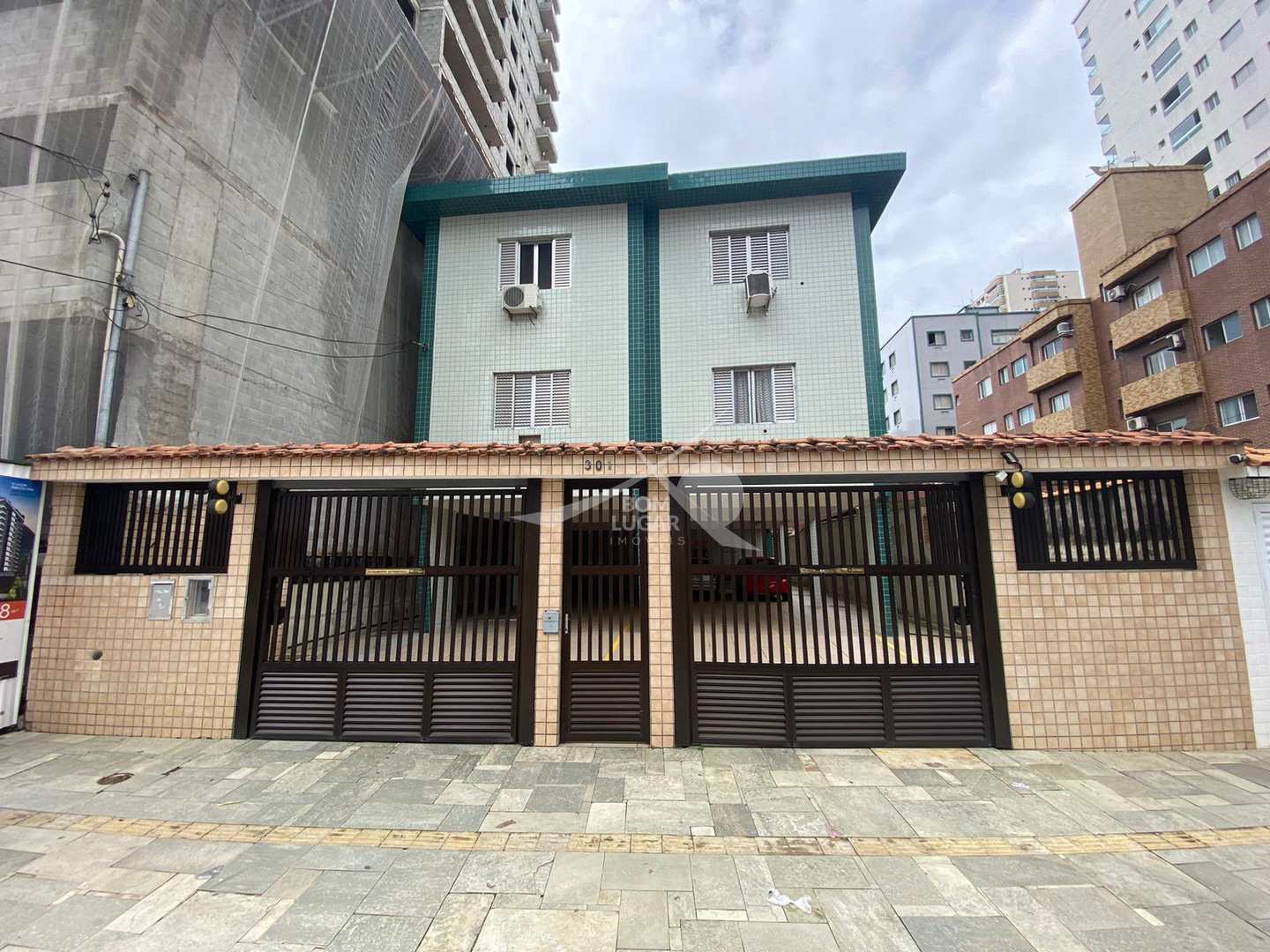 Apartamento à venda com 2 quartos, 57m² - Foto 1