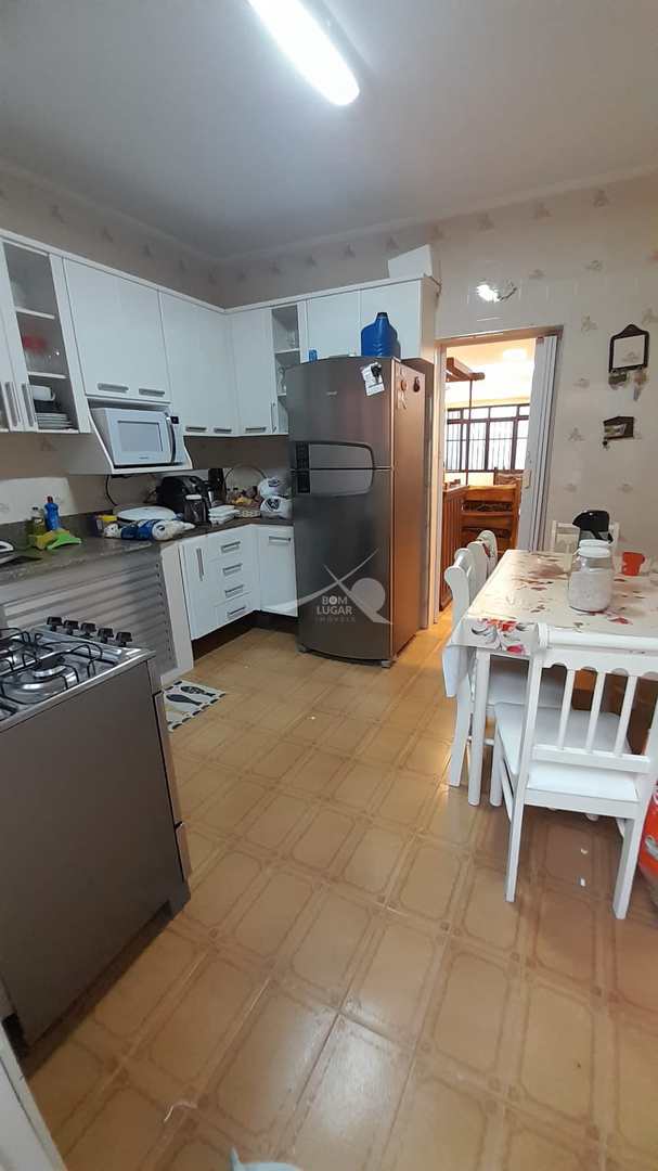 Casa à venda com 4 quartos, 162m² - Foto 6