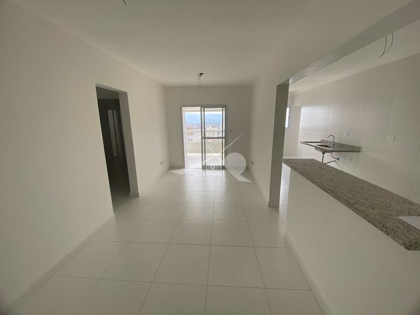 Apartamento à venda com 2 quartos, 103m² - Foto 3