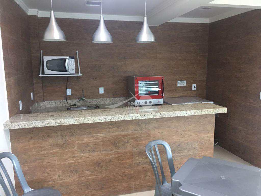 Apartamento à venda com 2 quartos, 61m² - Foto 3