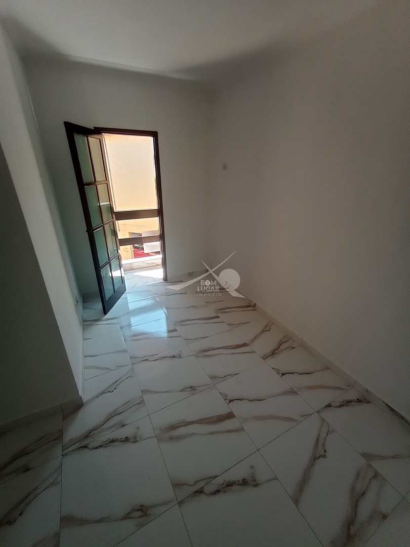 Sobrado à venda com 2 quartos, 60m² - Foto 20