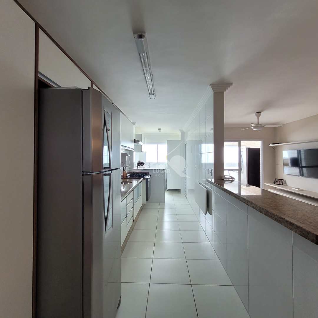 Apartamento à venda com 3 quartos, 126m² - Foto 14