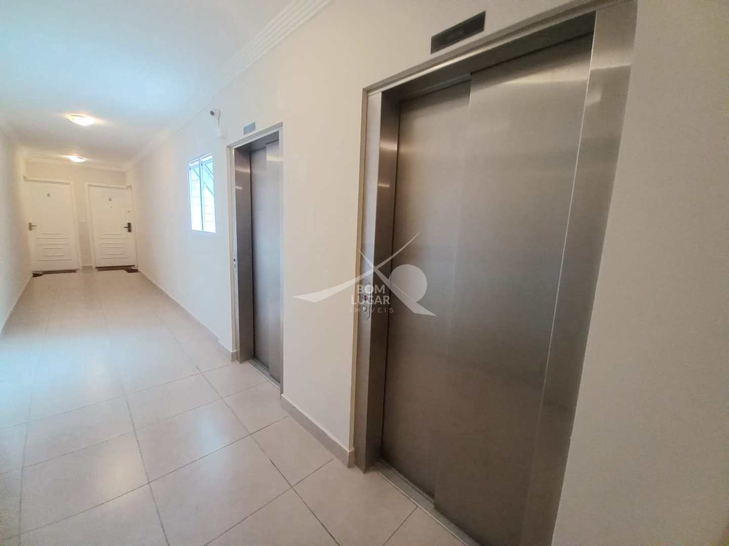 Apartamento à venda com 2 quartos, 60m² - Foto 23