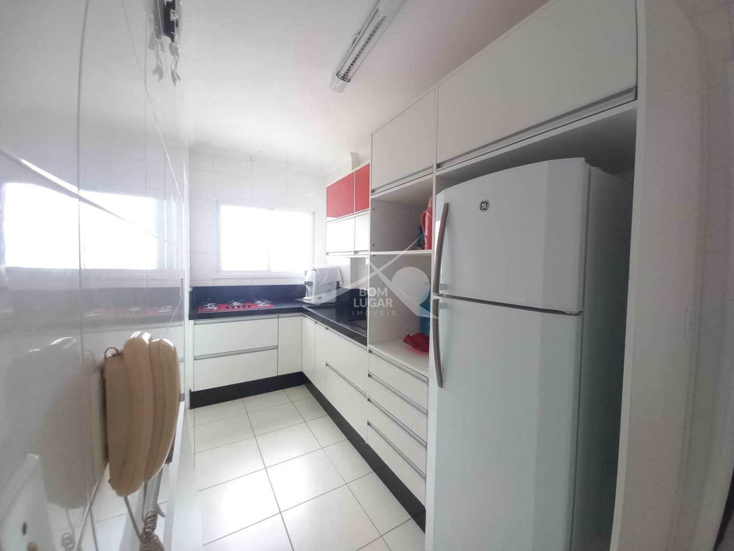 Apartamento à venda com 2 quartos, 60m² - Foto 21