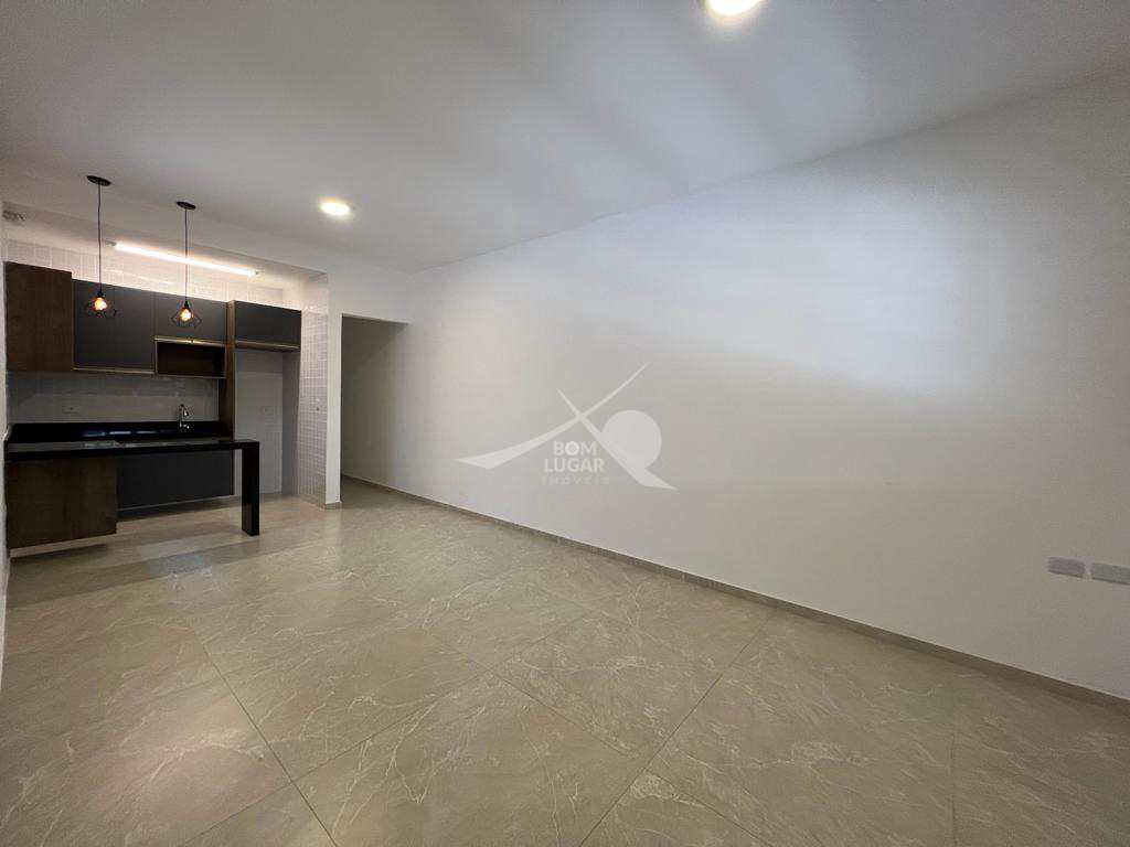 Casa à venda com 3 quartos, 103m² - Foto 4