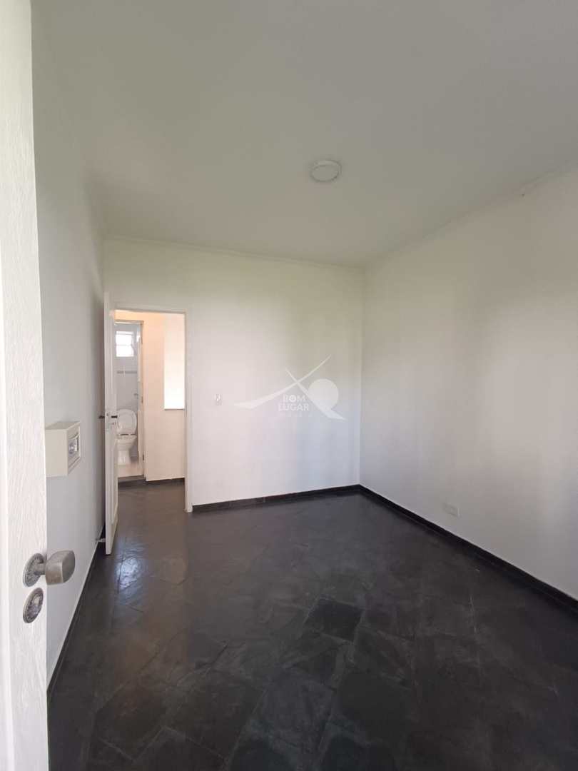 Casa à venda com 4 quartos, 98m² - Foto 17