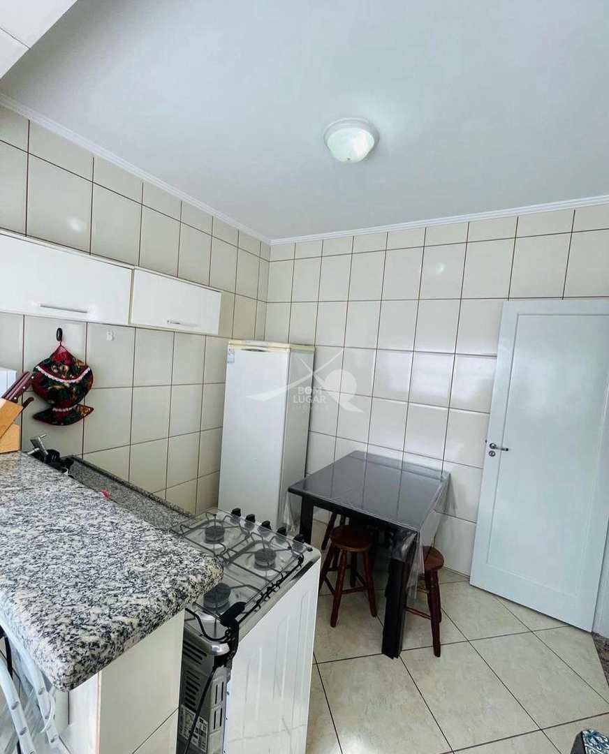 Apartamento à venda com 2 quartos, 70m² - Foto 6