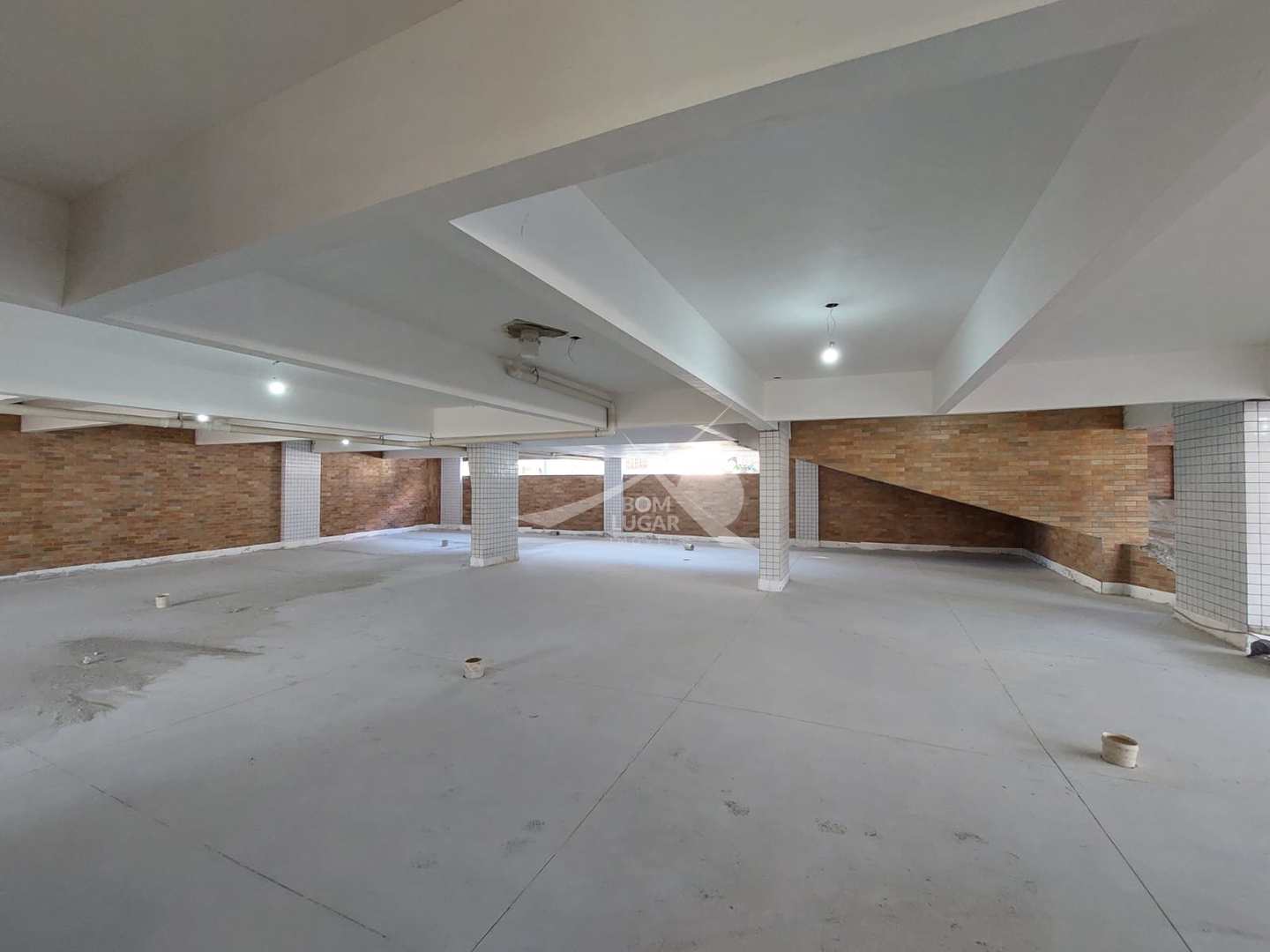 Apartamento à venda com 2 quartos, 85m² - Foto 15