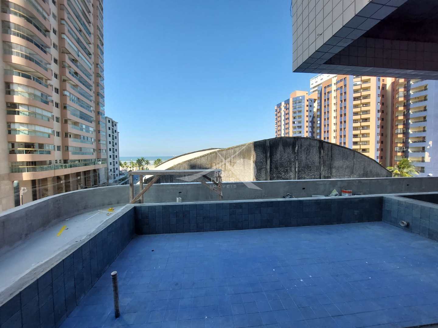 Apartamento à venda com 2 quartos, 85m² - Foto 17