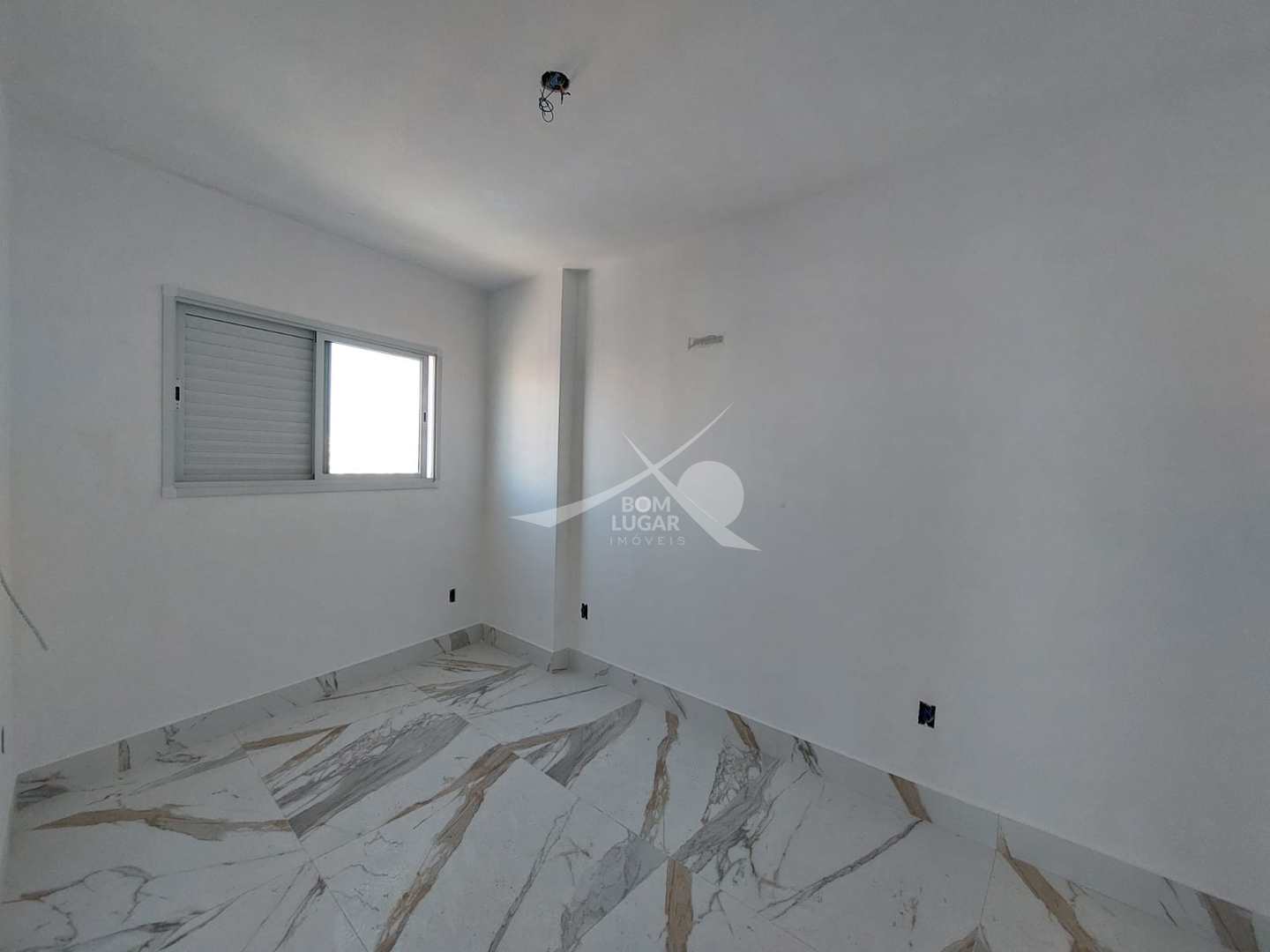 Apartamento à venda com 2 quartos, 85m² - Foto 32