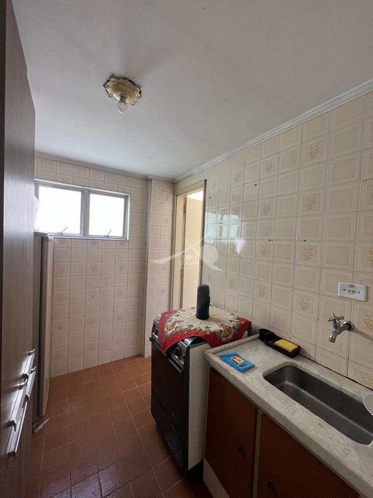 Apartamento à venda com 1 quarto, 50m² - Foto 4