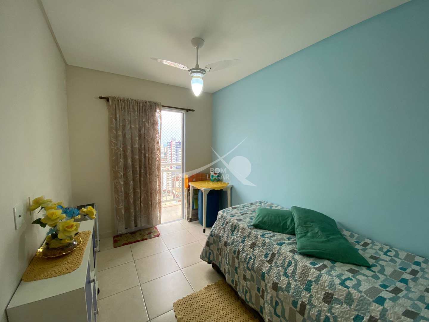 Apartamento à venda com 2 quartos, 62m² - Foto 14