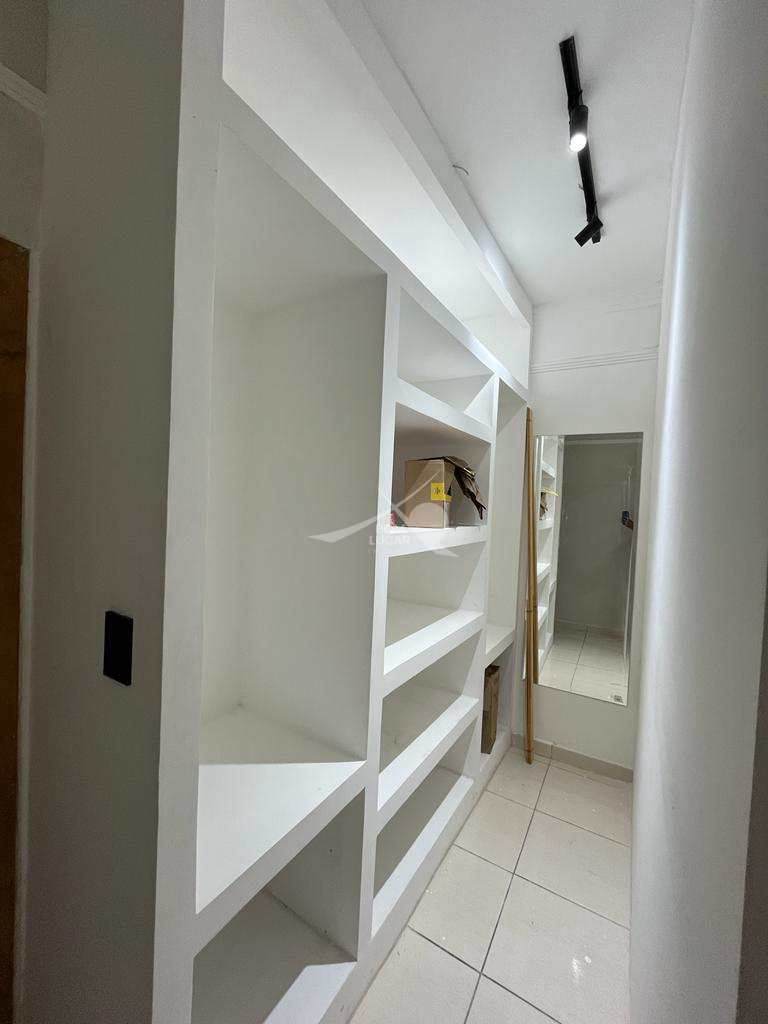 Casa à venda com 3 quartos, 123m² - Foto 17