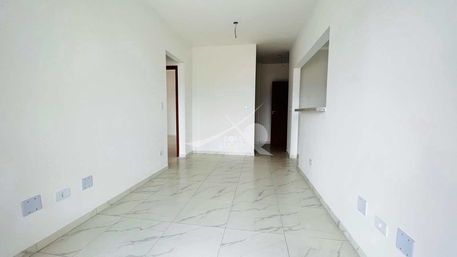 Apartamento à venda com 2 quartos, 67m² - Foto 4