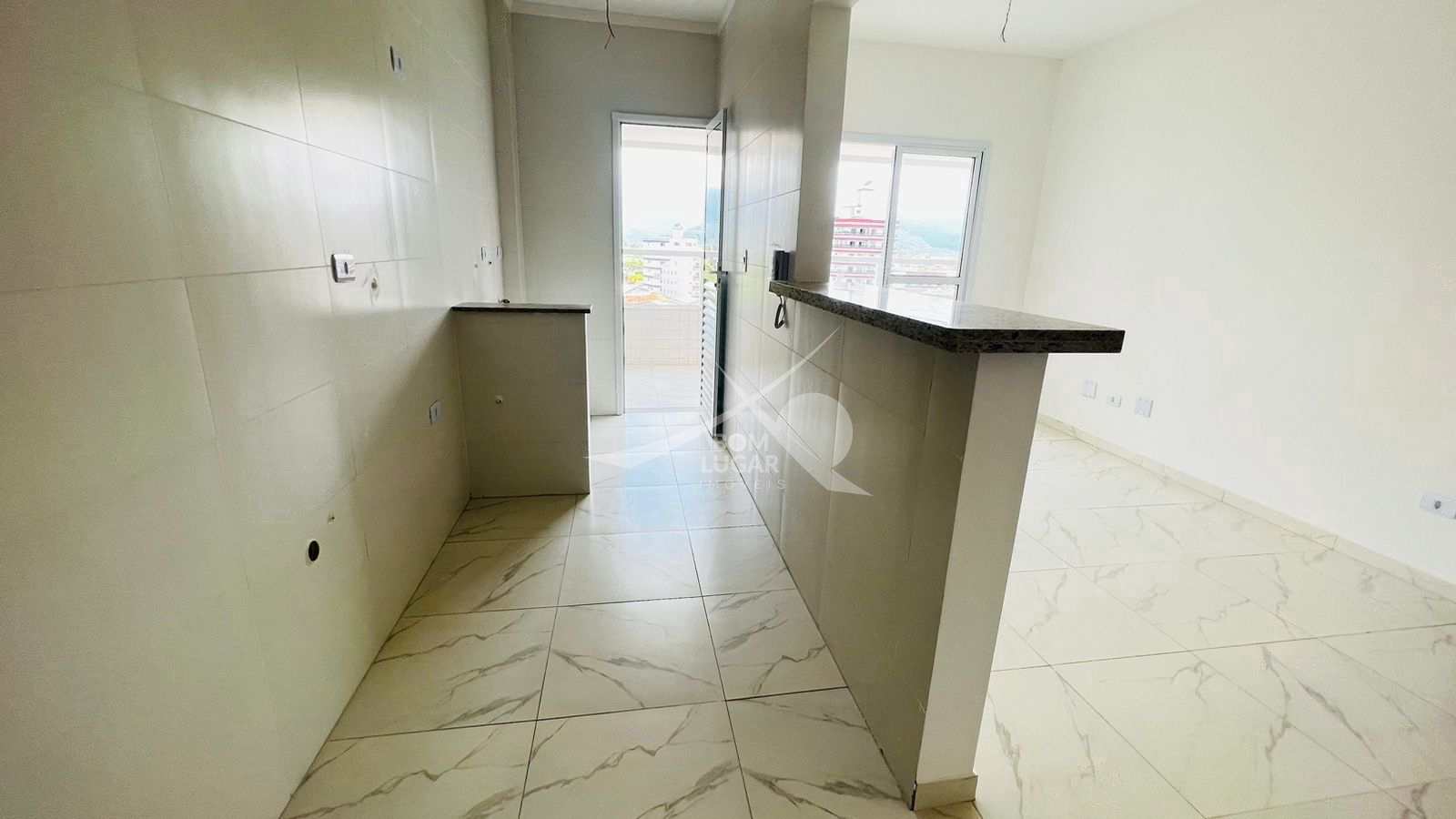 Apartamento à venda com 2 quartos, 67m² - Foto 5